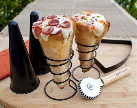 cono di pizza|cone pizza near me.